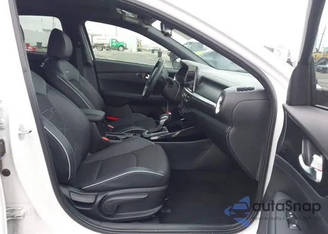 2024 Kia Forte Gt-Line из США, поврежденный, VIN 3KPF54AD3RE788927